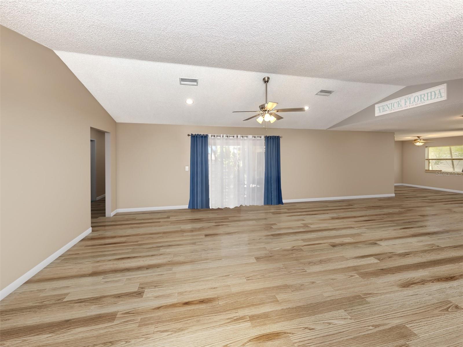 WILLOW SPGS - Residential