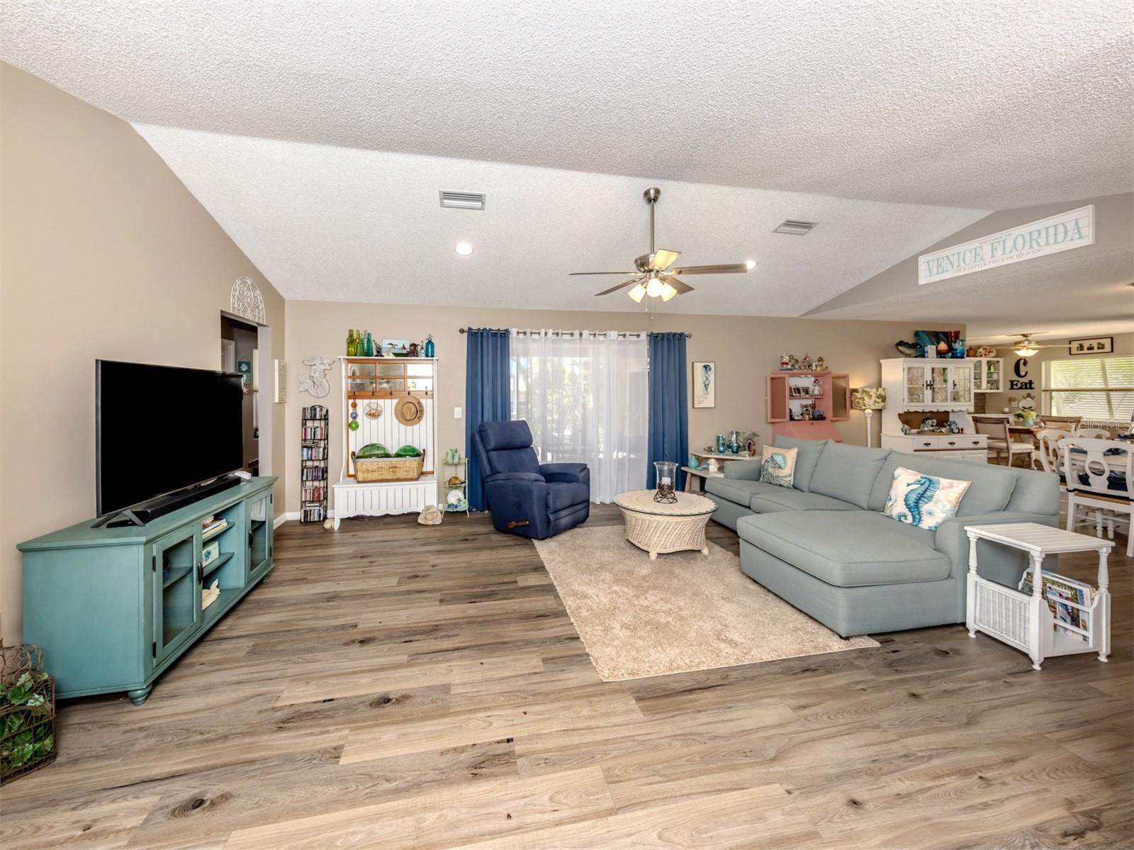 Search Properties for Sale 3 1197 WILLOW SPRINGS DRIVE