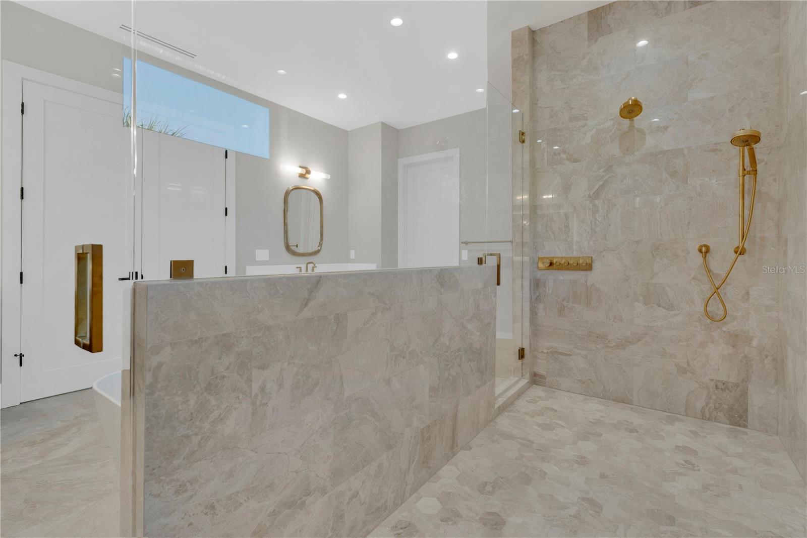 SUNSET PARK ISLES UNIT 3 - Residential