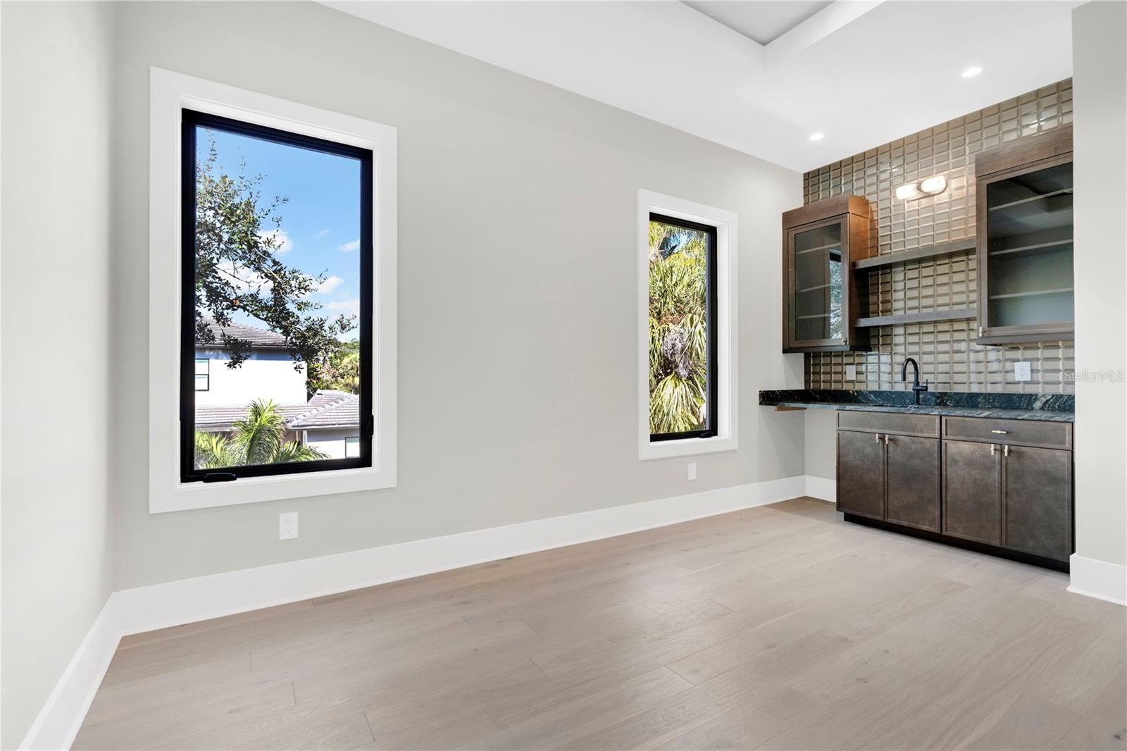 SUNSET PARK ISLES UNIT 3 - Residential