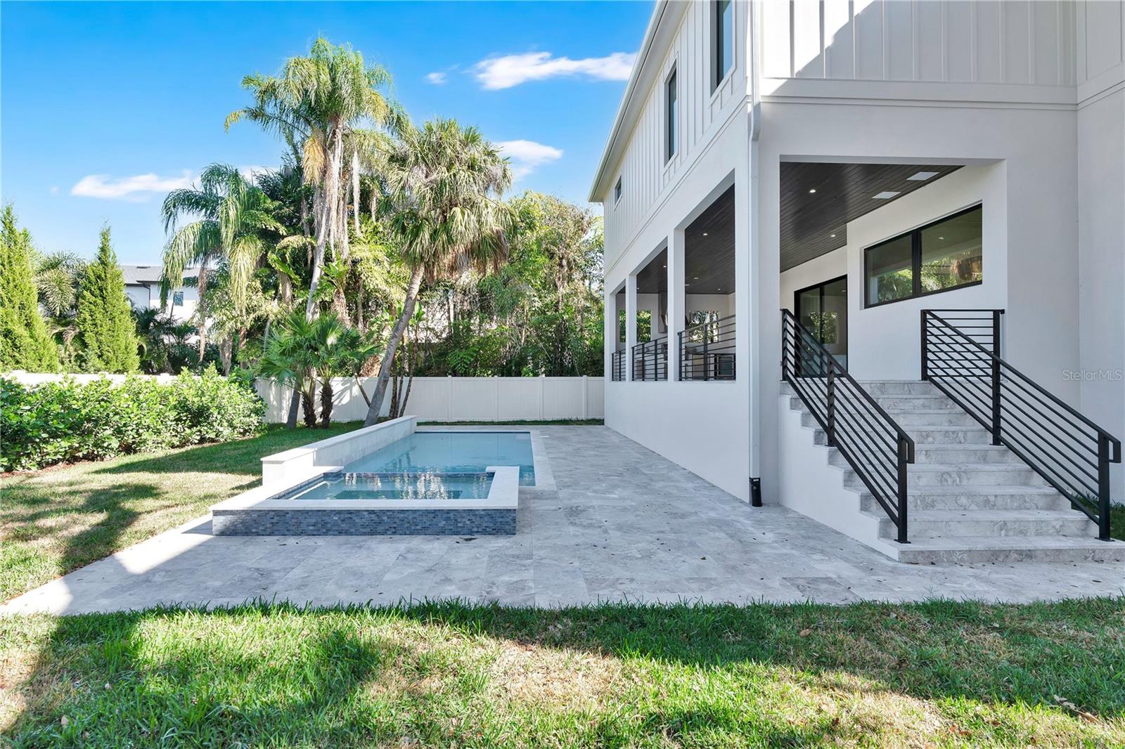 SUNSET PARK ISLES UNIT 3 - Residential