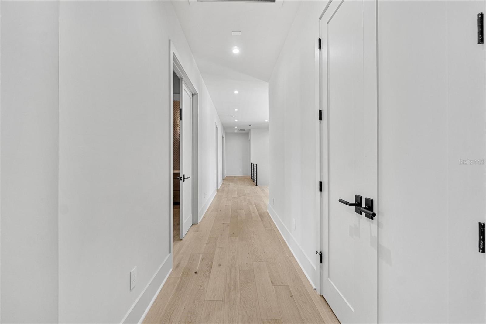 SUNSET PARK ISLES UNIT 3 - Residential