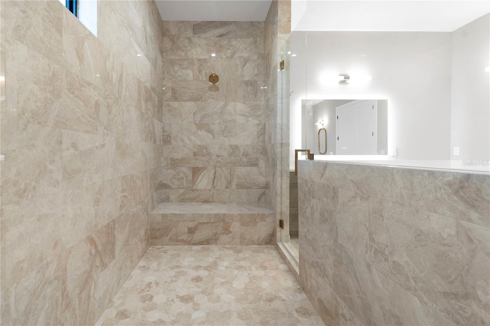 SUNSET PARK ISLES UNIT 3 - Residential