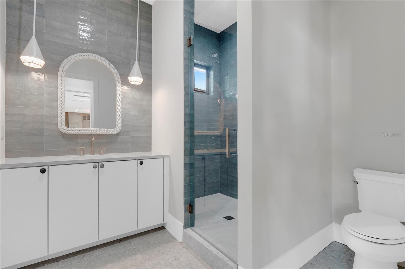 SUNSET PARK ISLES UNIT 3 - Residential