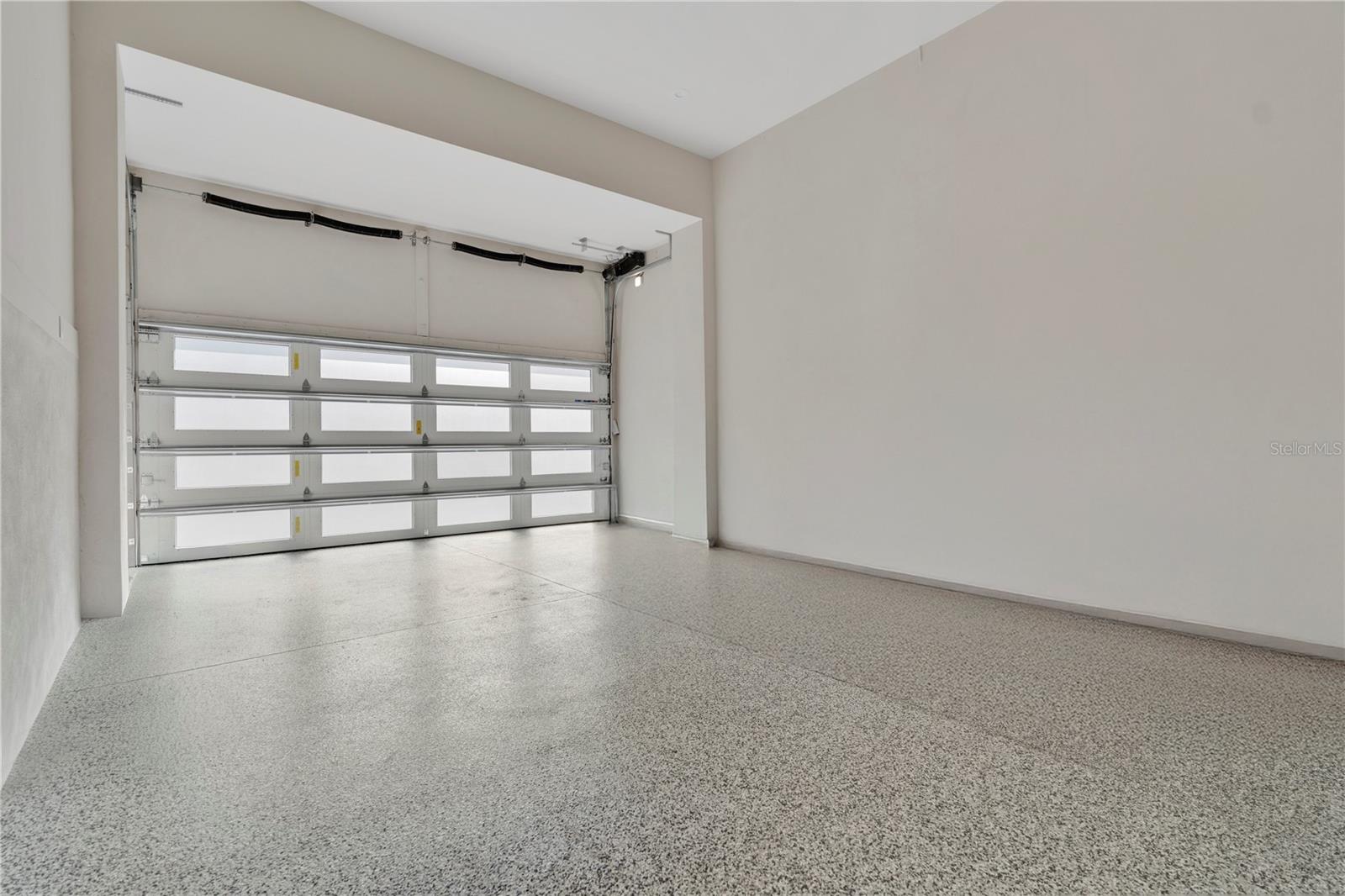 SUNSET PARK ISLES UNIT 3 - Residential