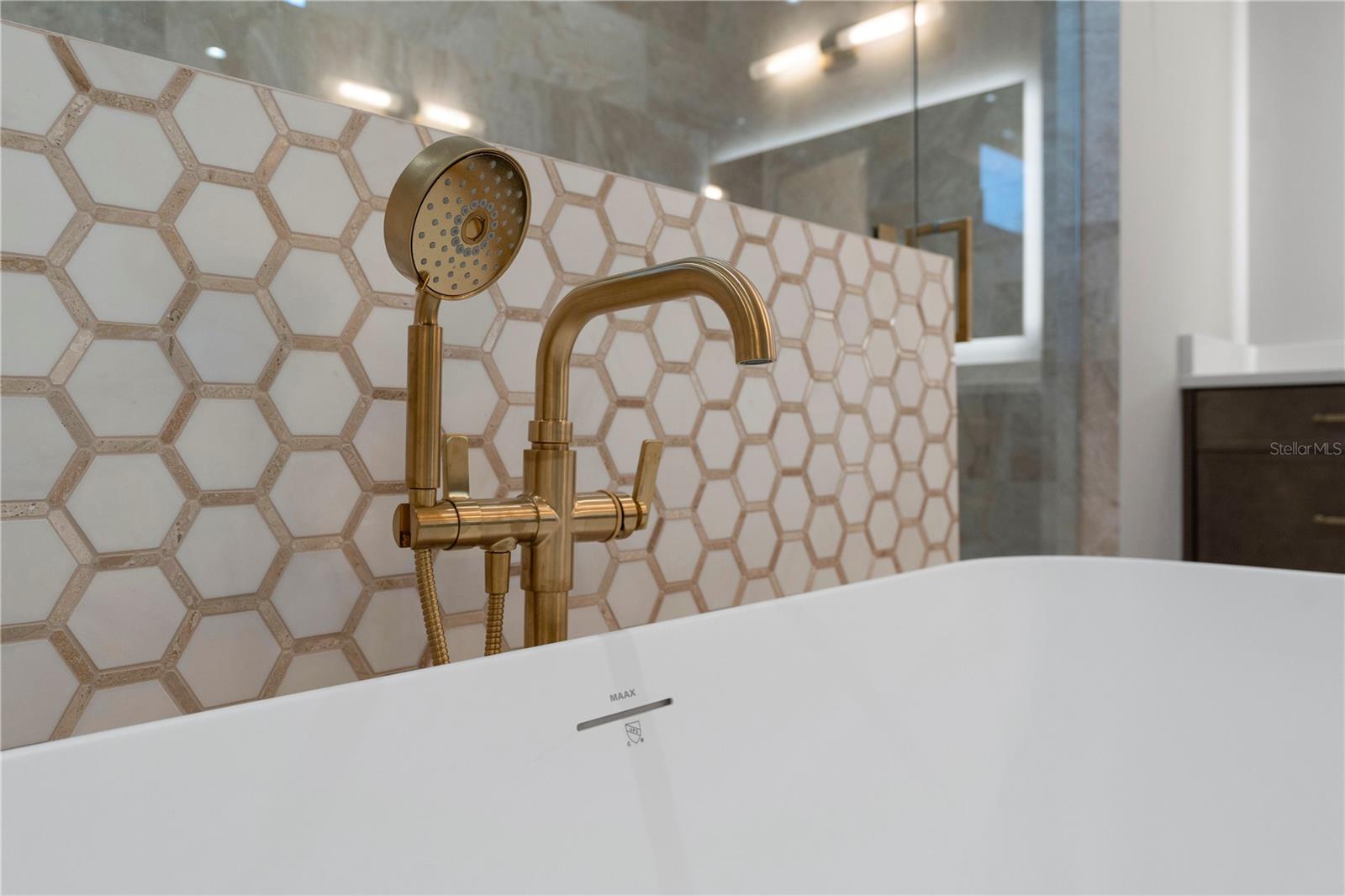 SUNSET PARK ISLES UNIT 3 - Residential