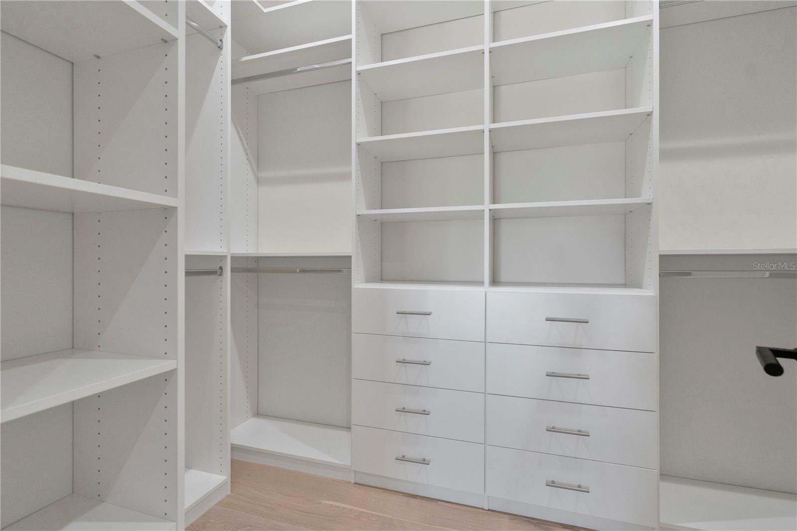 SUNSET PARK ISLES UNIT 3 - Residential