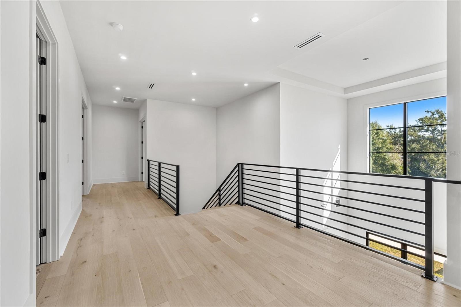 SUNSET PARK ISLES UNIT 3 - Residential