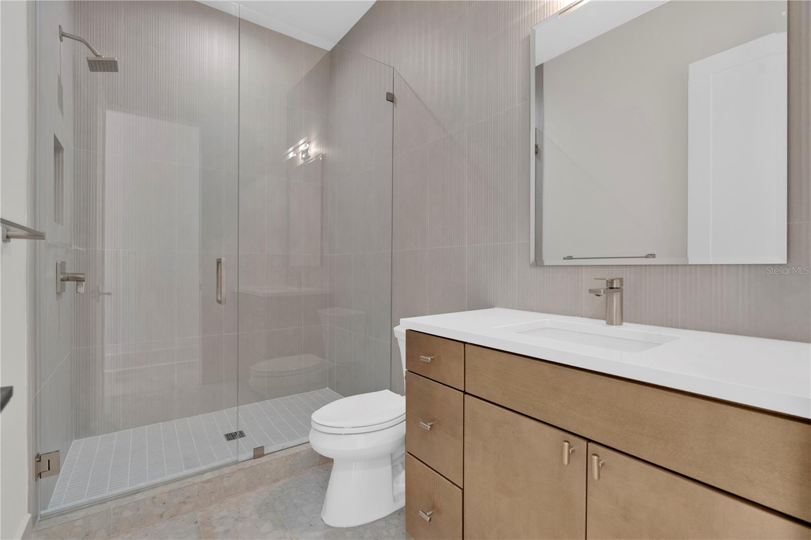 SUNSET PARK ISLES UNIT 3 - Residential