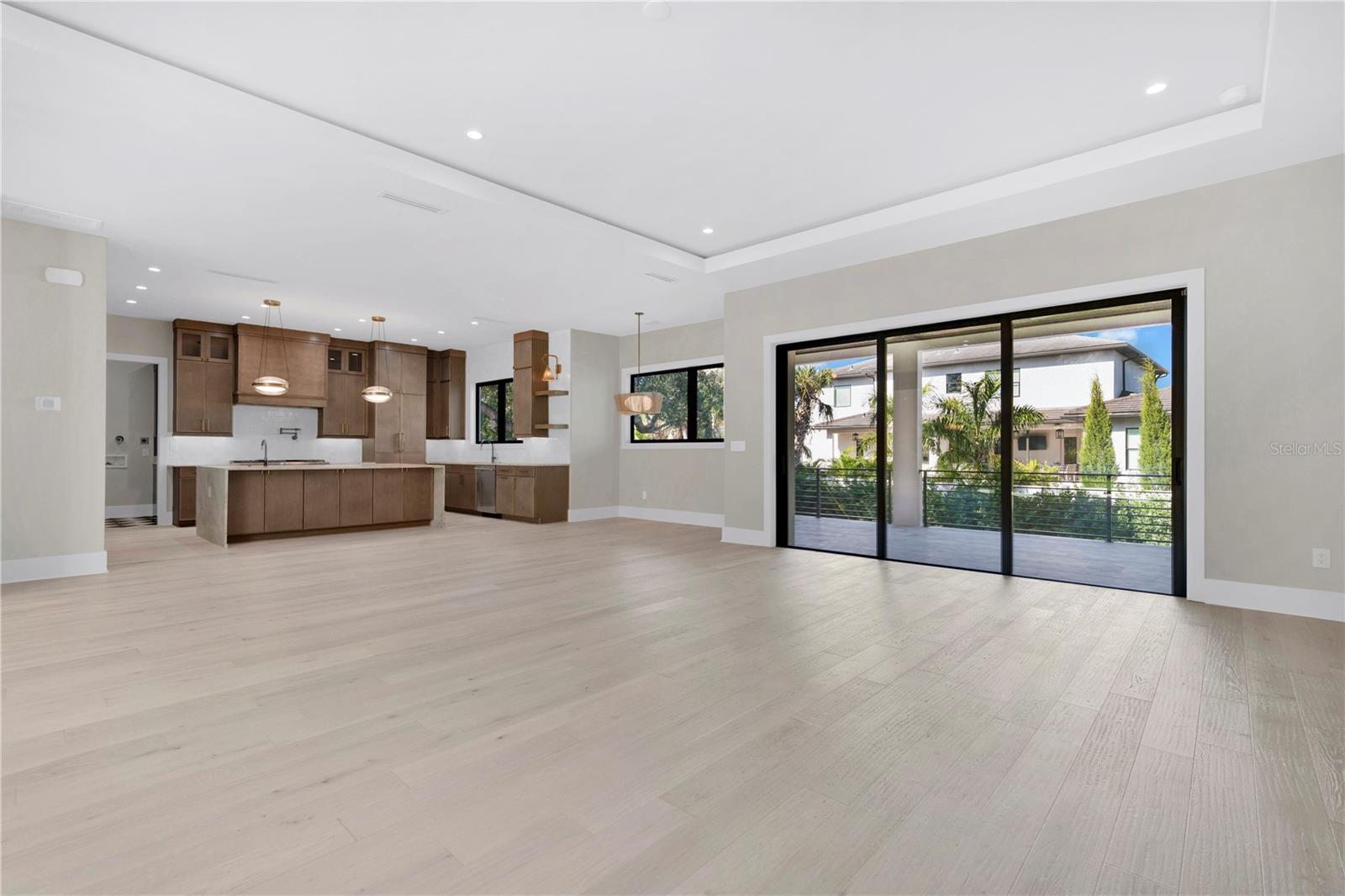 SUNSET PARK ISLES UNIT 3 - Residential