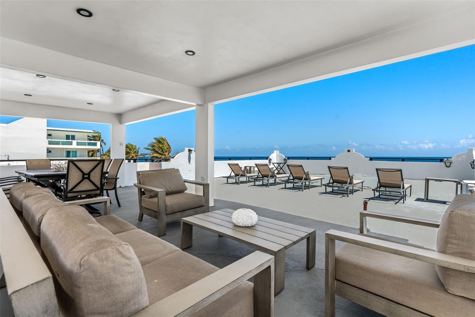 KIKITA BEACH - Residential