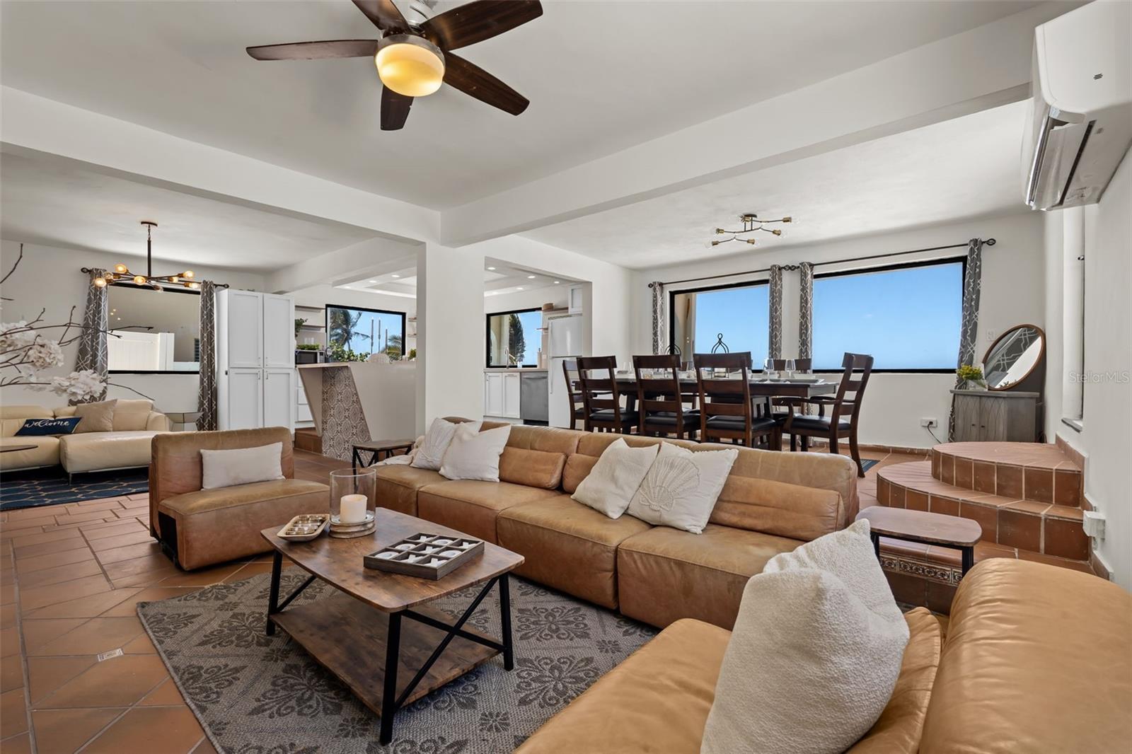 KIKITA BEACH - Residential