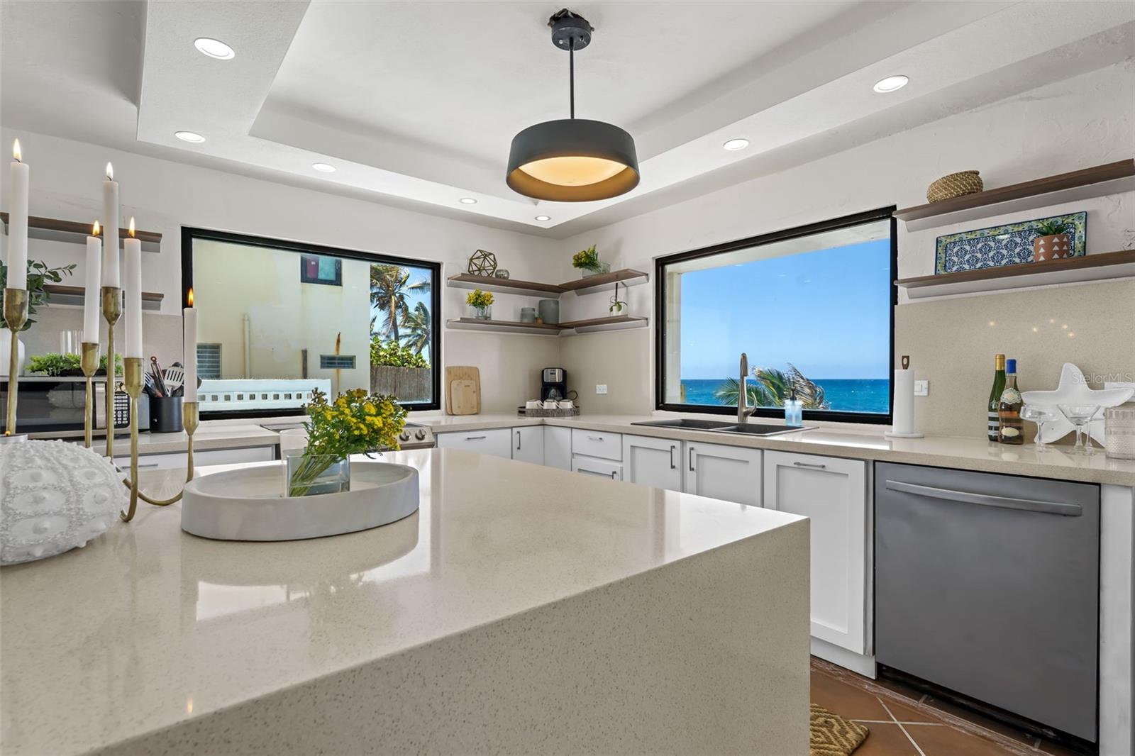 KIKITA BEACH - Residential