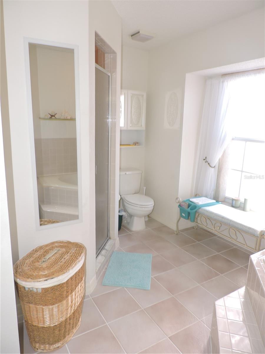 OAKWOOD GOLF CLUB - Residential