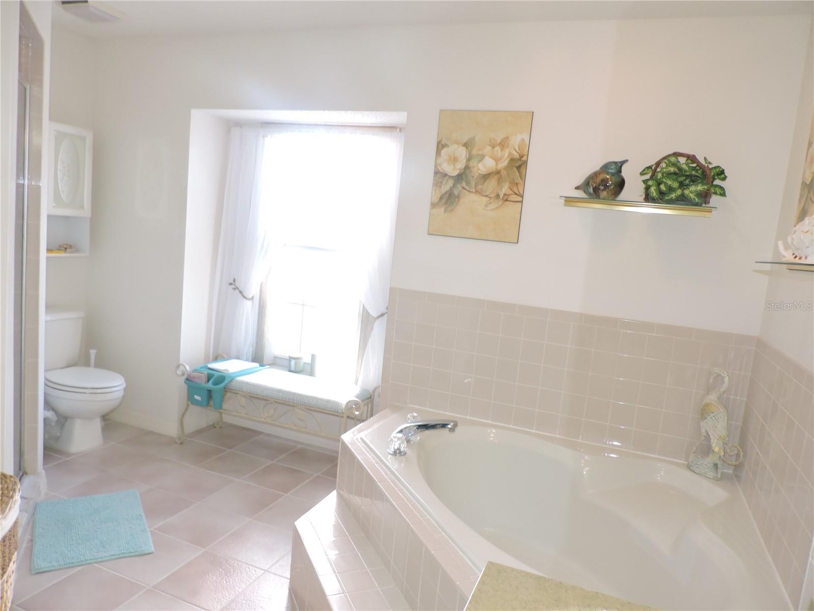 OAKWOOD GOLF CLUB - Residential