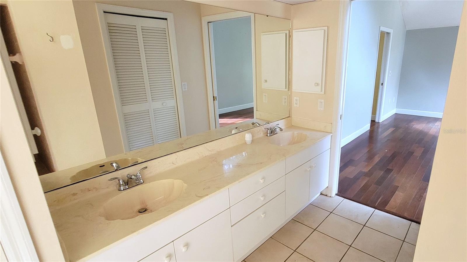 SARASOTA-VENICE CO RIVER SUB - Residential