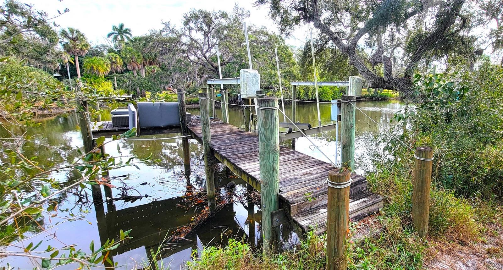 SARASOTA-VENICE CO RIVER SUB - Residential