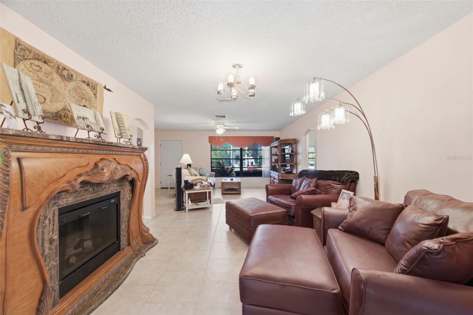 HOLIDAY LAKES WEST - Residential