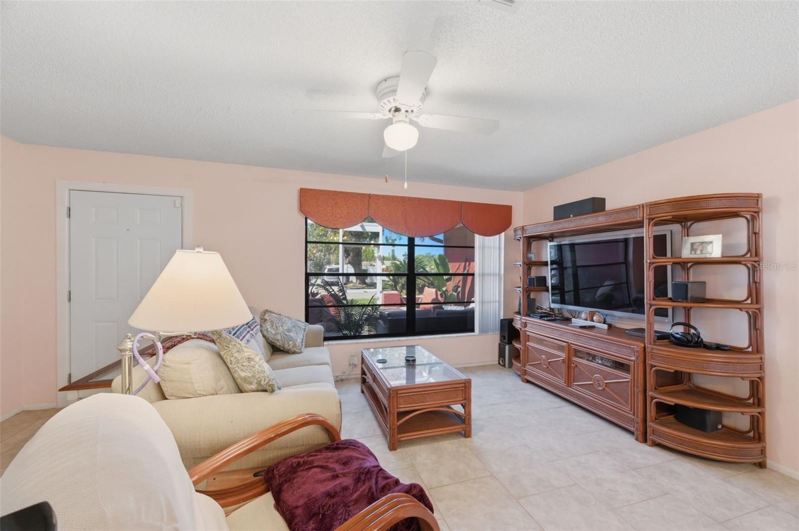 HOLIDAY LAKES WEST - Residential