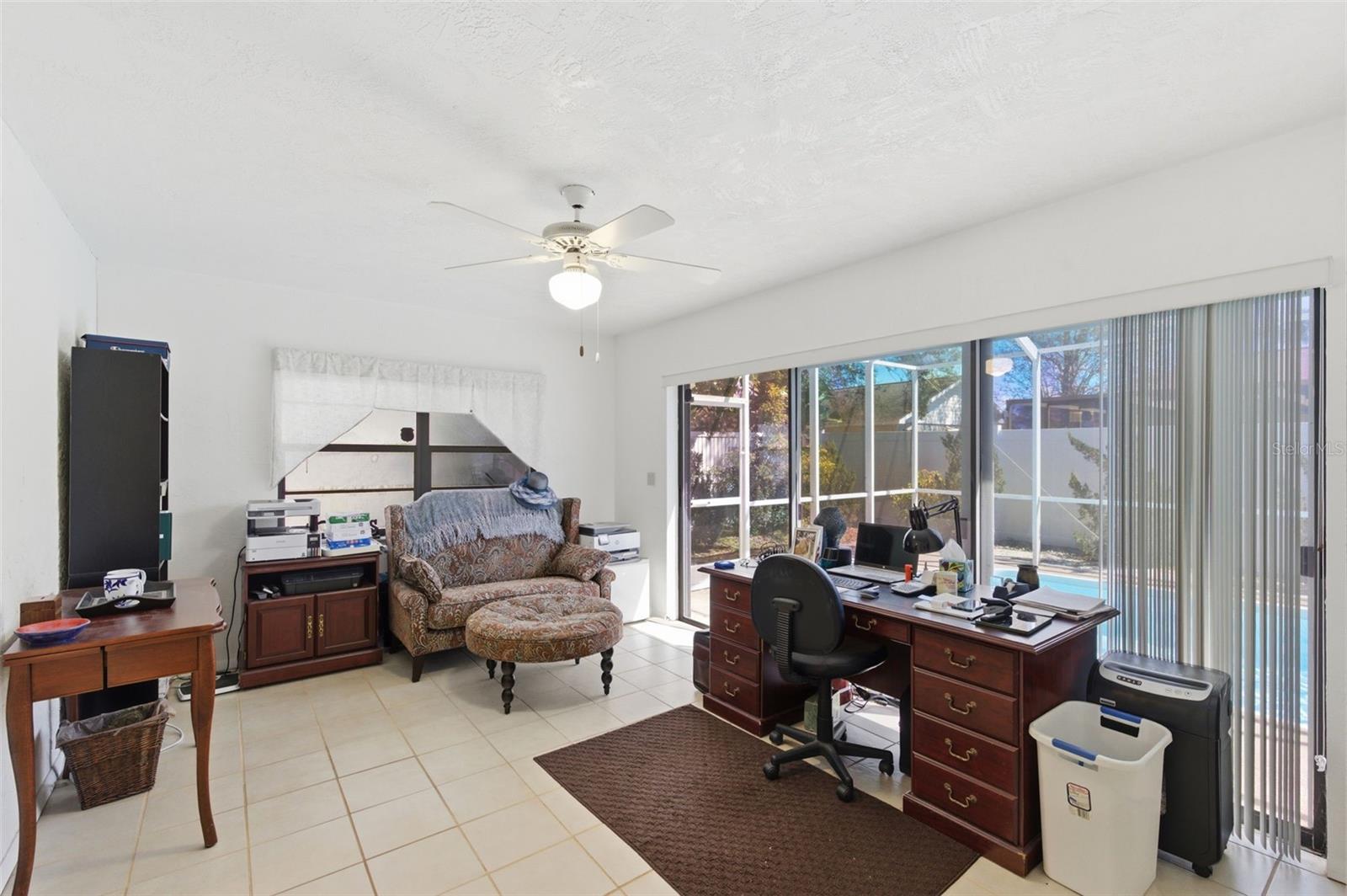 HOLIDAY LAKES WEST - Residential