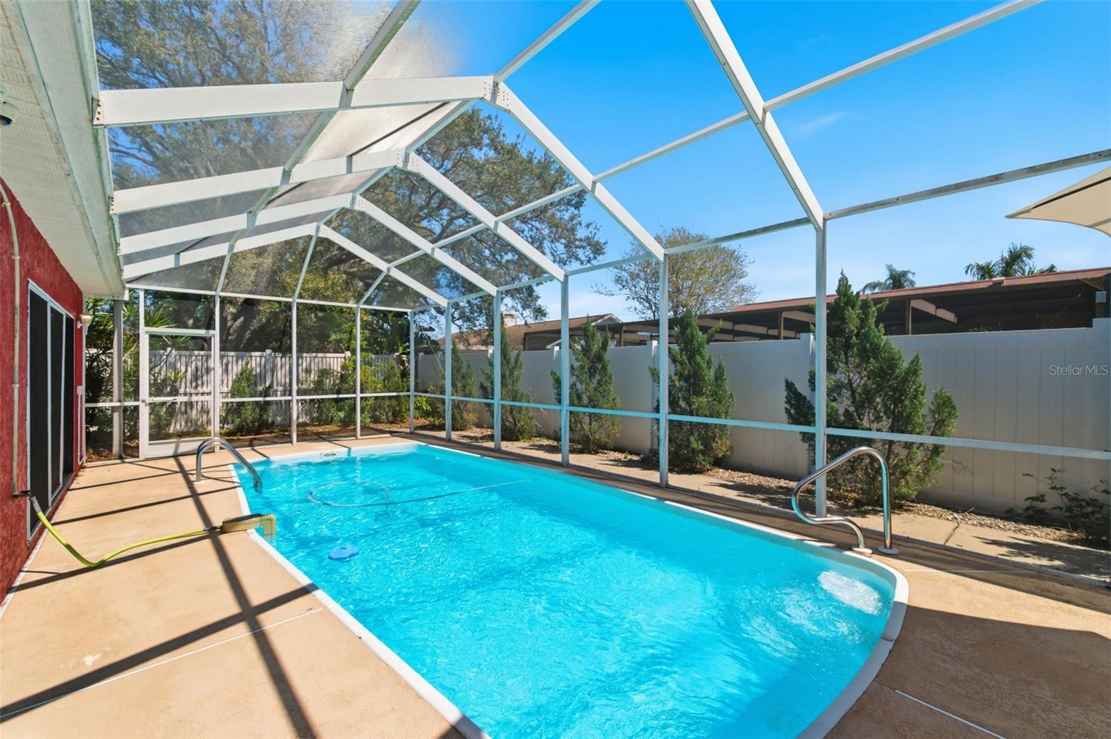 HOLIDAY LAKES WEST - Residential