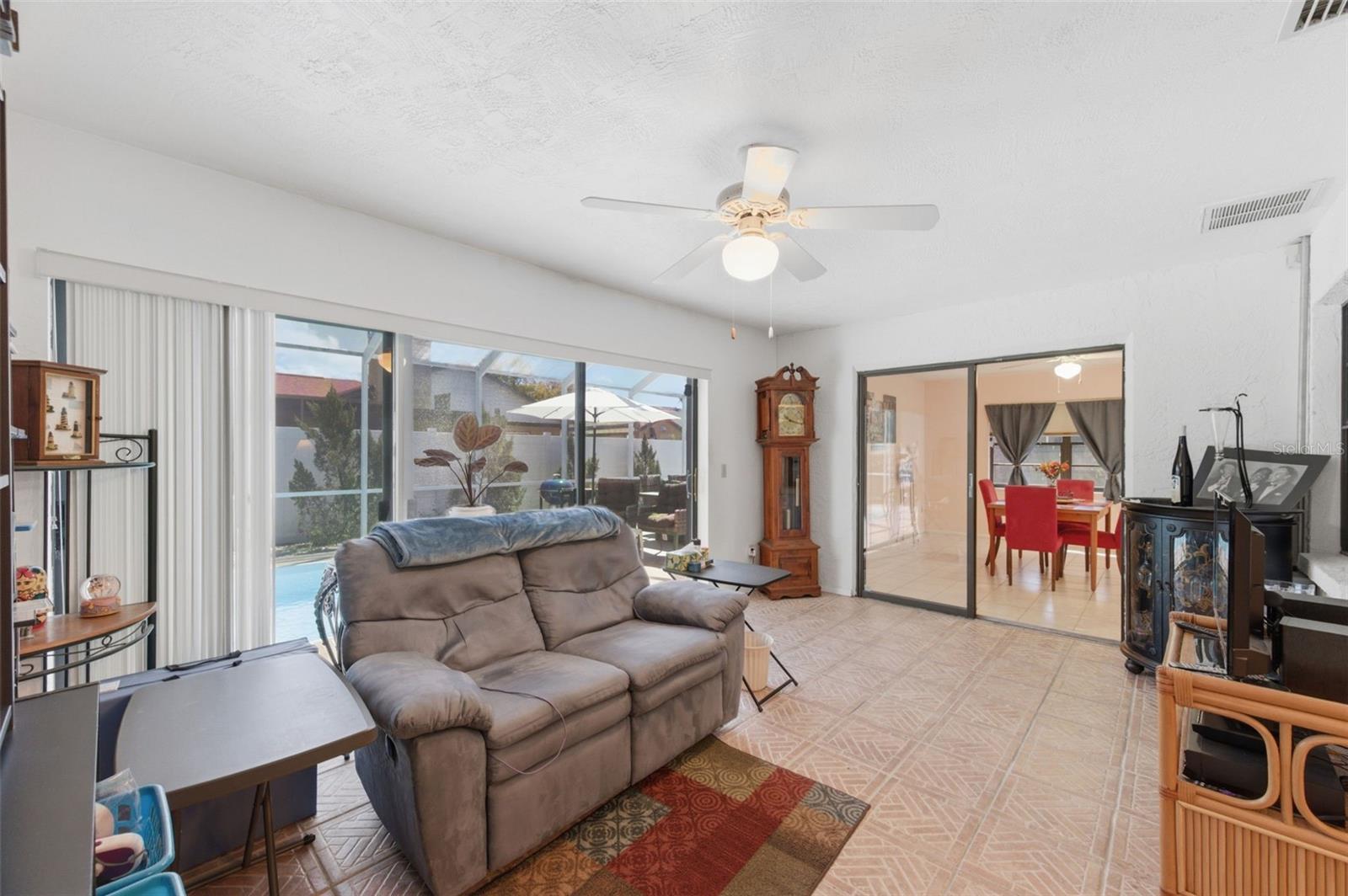 HOLIDAY LAKES WEST - Residential