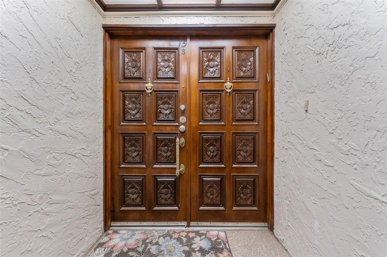 3035 COUNTRYSIDE BOULEVARD 15B