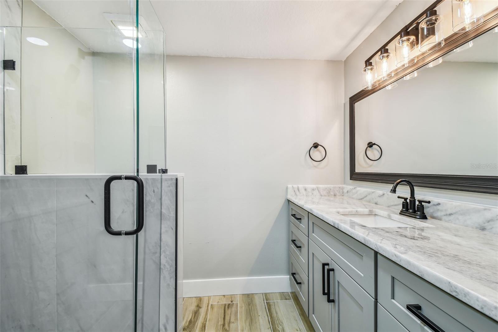 HUDSON BEACH ESTATES UN 3 ADD 1 - Residential Lease