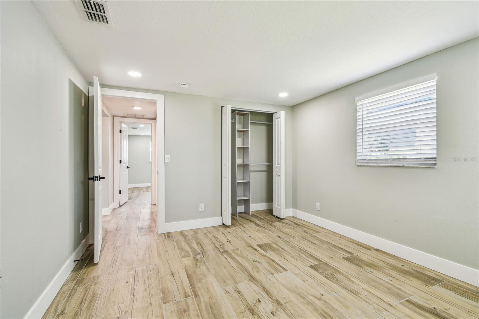 HUDSON BEACH ESTATES UN 3 ADD 1 - Residential Lease