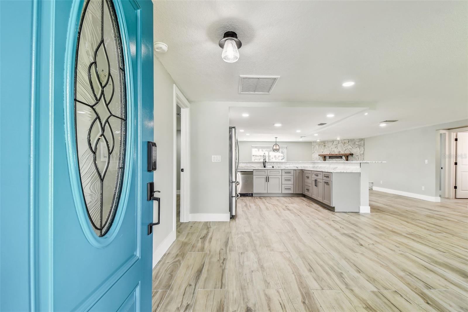 HUDSON BEACH ESTATES UN 3 ADD 1 - Residential Lease