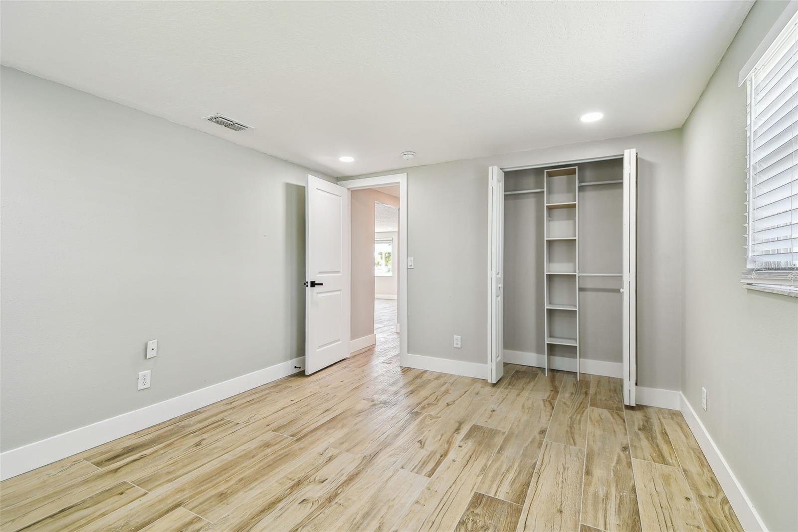 HUDSON BEACH ESTATES UN 3 ADD 1 - Residential Lease