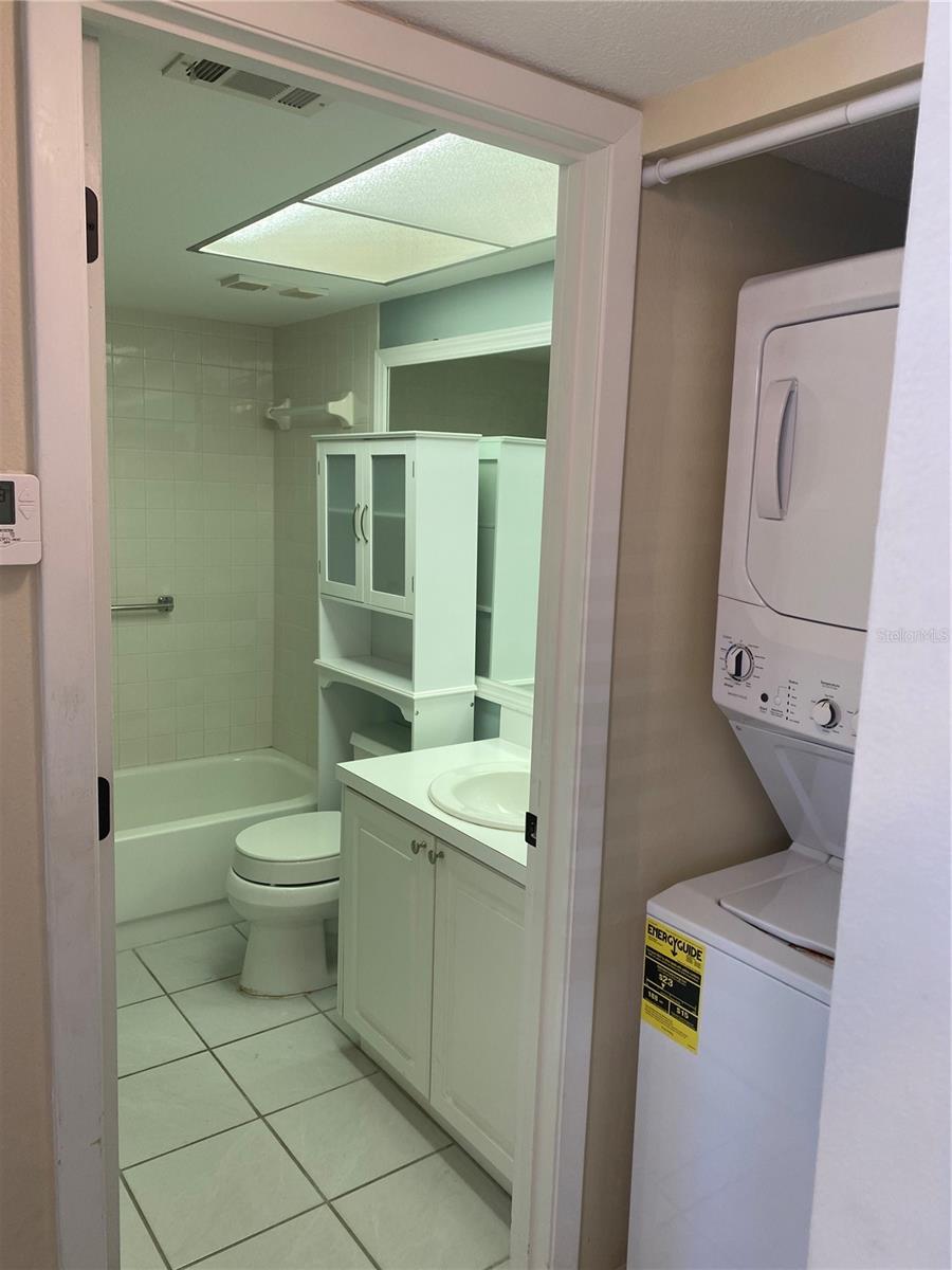 WOODPARK AT DESOTO SQUARE PH I - Residential