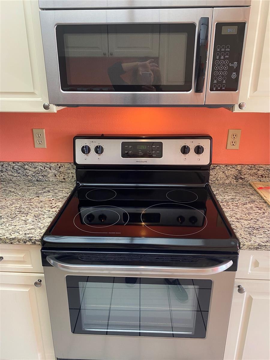 WOODPARK AT DESOTO SQUARE PH I - Residential