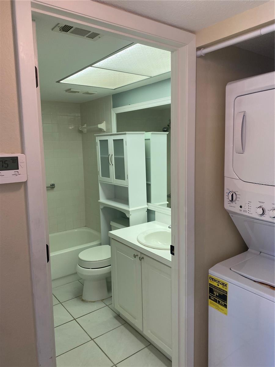 WOODPARK AT DESOTO SQUARE PH I - Residential