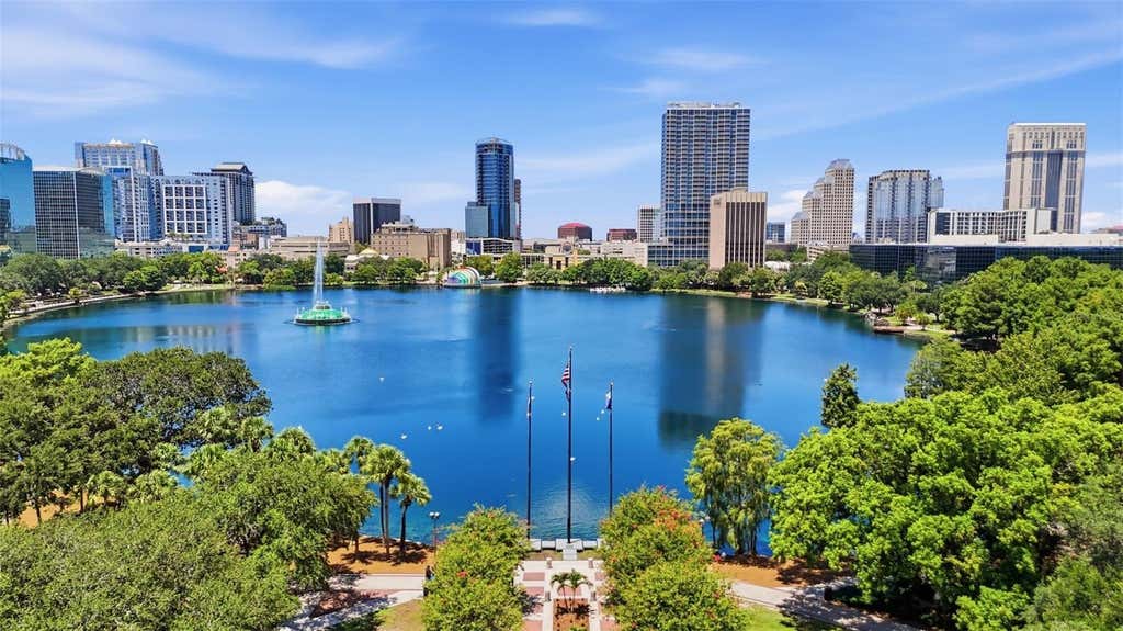 Photo of 1 S Eola Drive #13, Orlando, FL 32801 (MLS # O6427160)