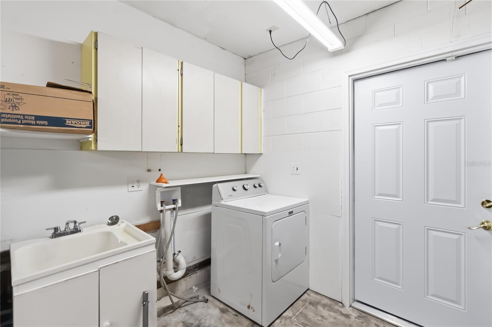 PINE LAKE ESTATES UNIT 7 - Residential