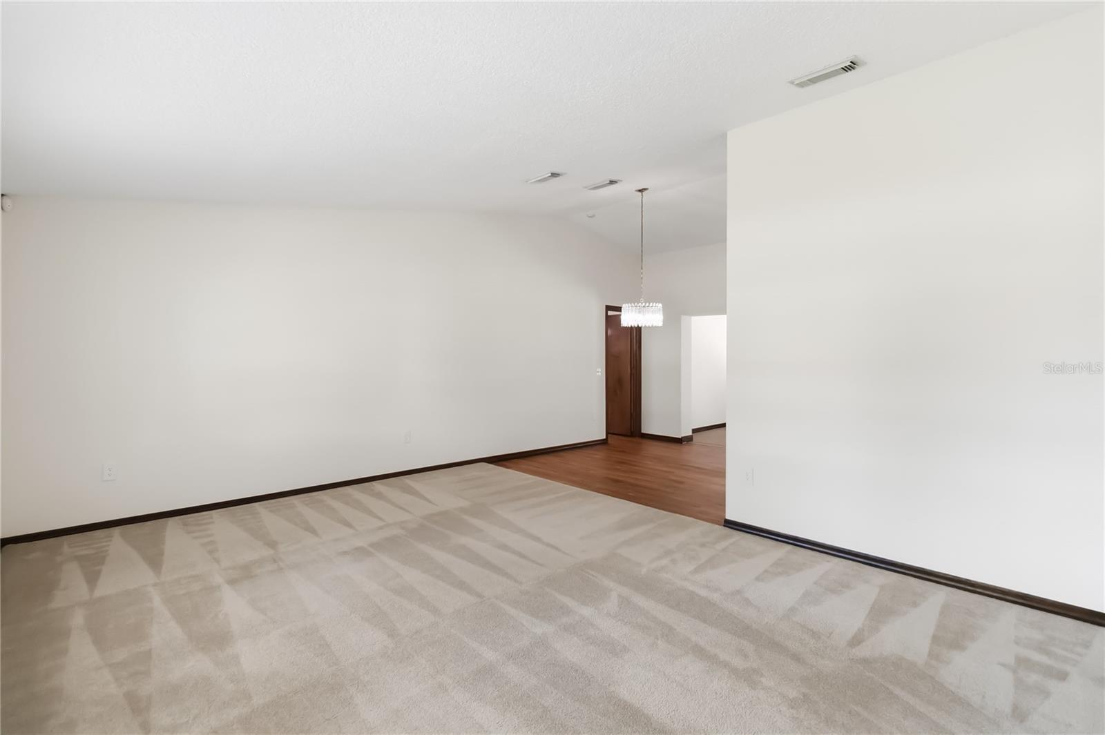 PINE LAKE ESTATES UNIT 7 - Residential