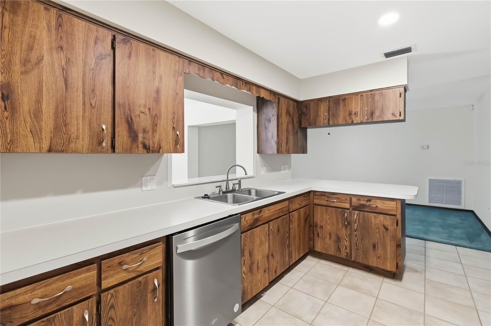 PINE LAKE ESTATES UNIT 7 - Residential