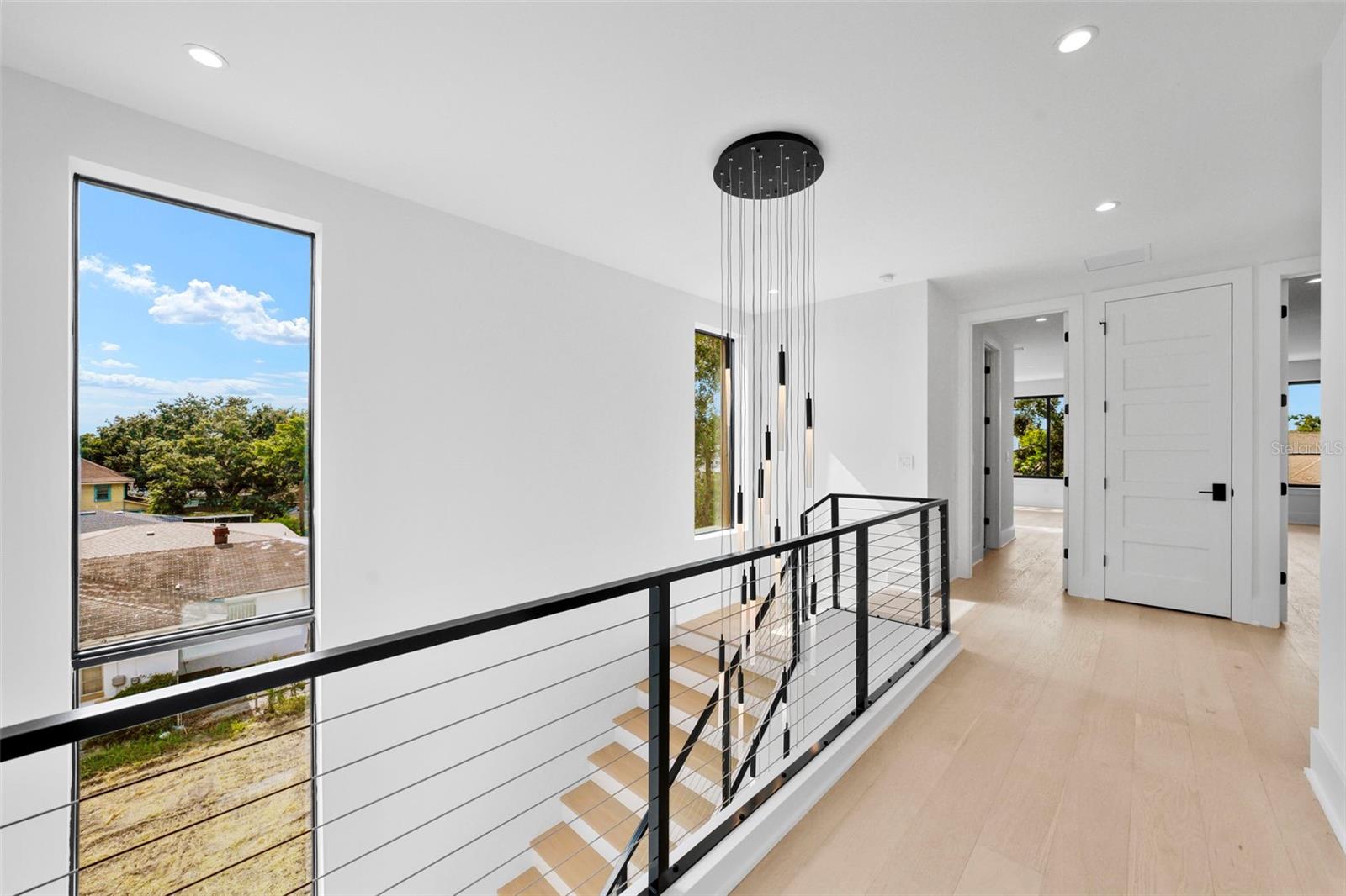 ROSS AT THE HEIGHTS TOWNHOMES - Residential