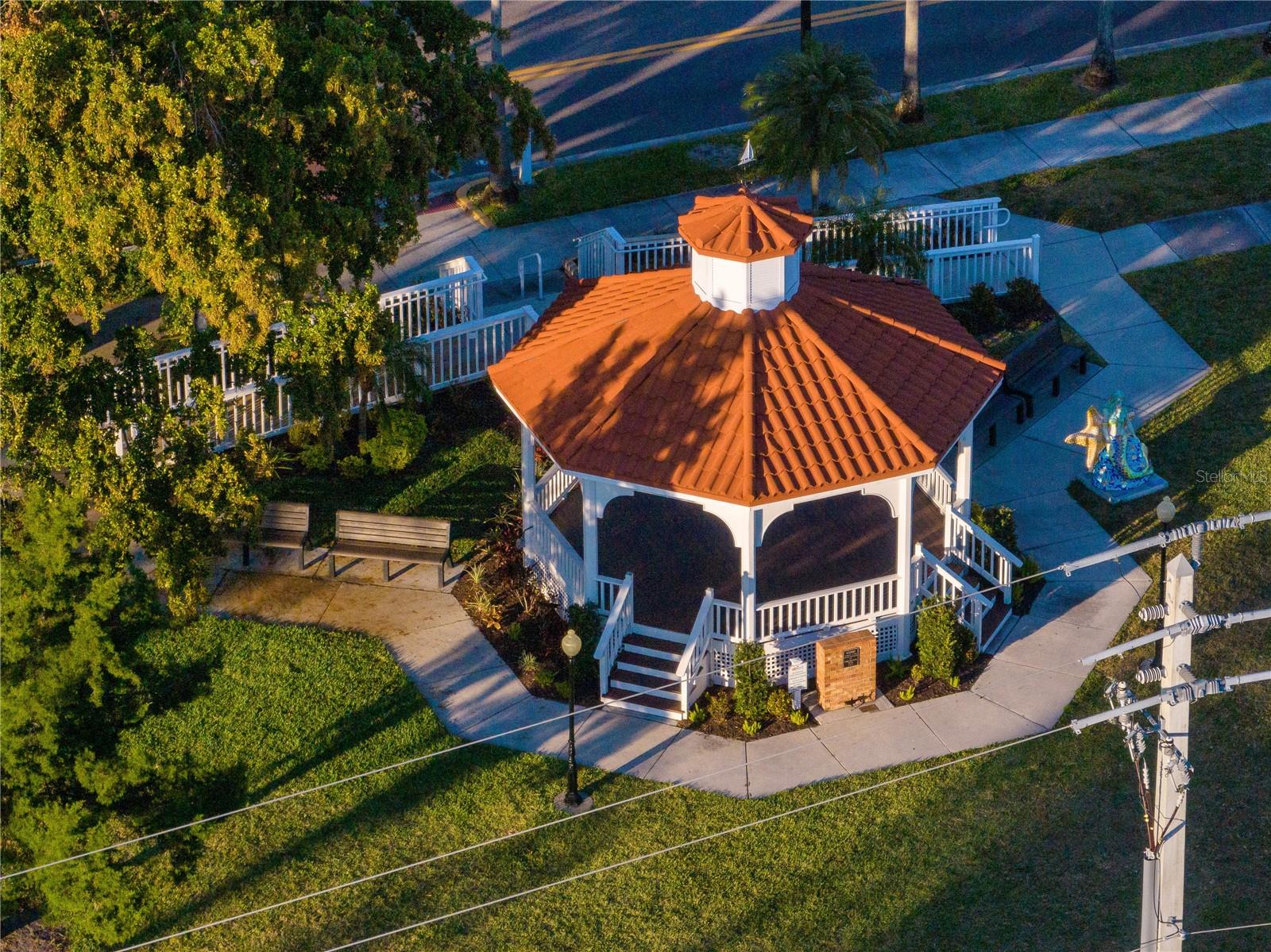 SPENCER COVE - Residential Lease