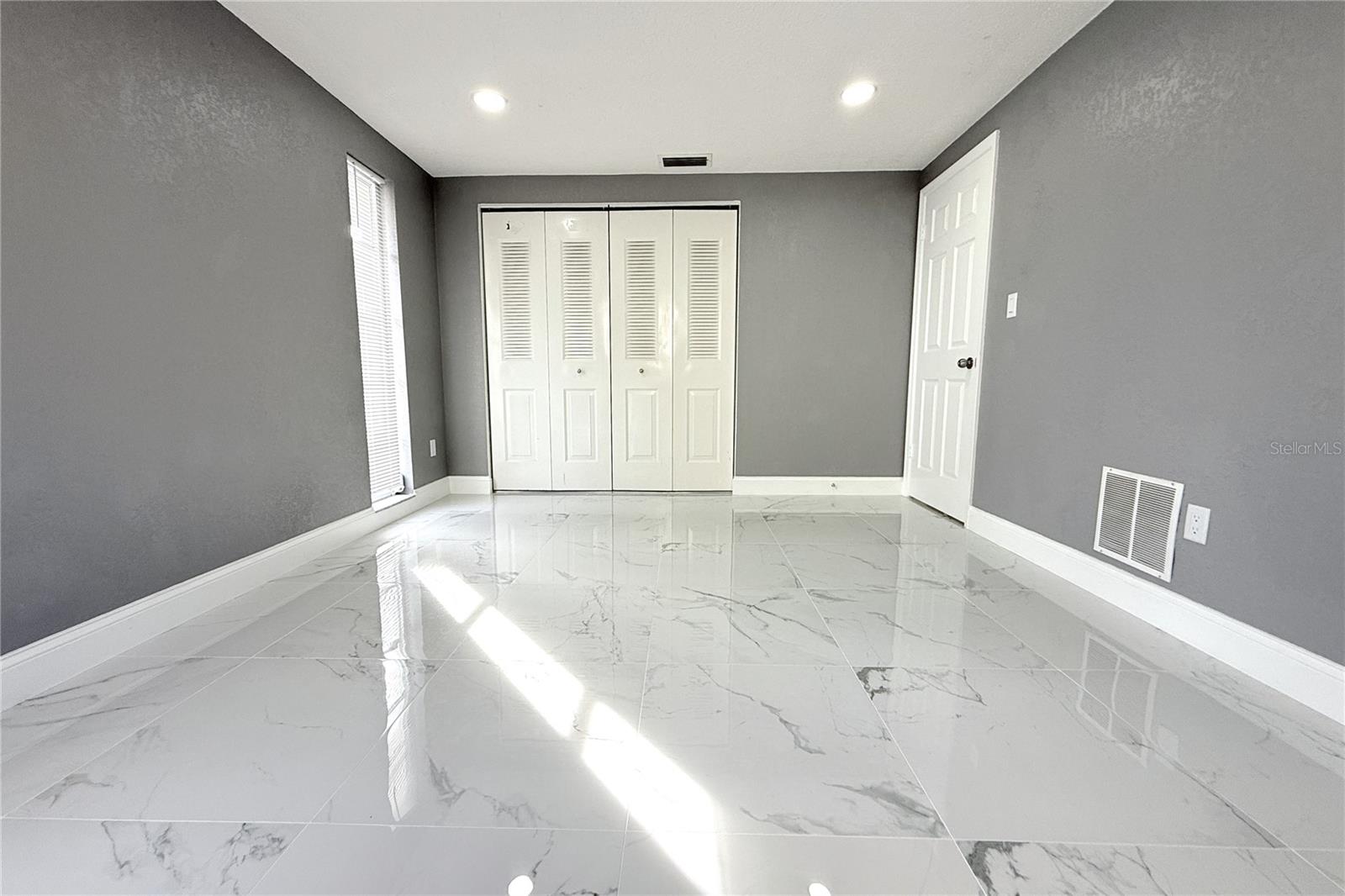 RIDGE CREST GARDENS - Residential