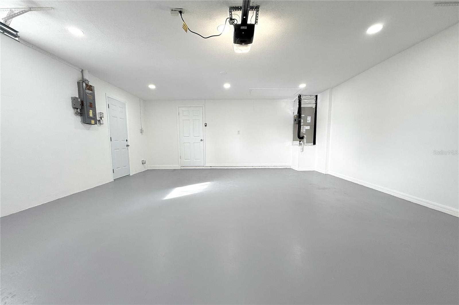 RIDGE CREST GARDENS - Residential