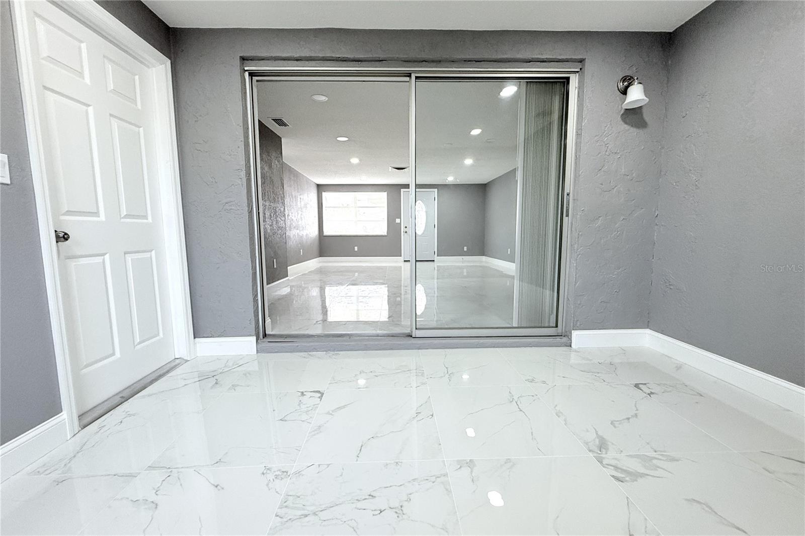 RIDGE CREST GARDENS - Residential