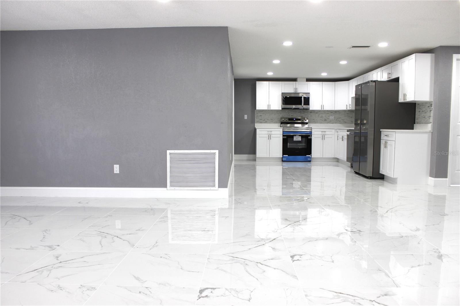 RIDGE CREST GARDENS - Residential