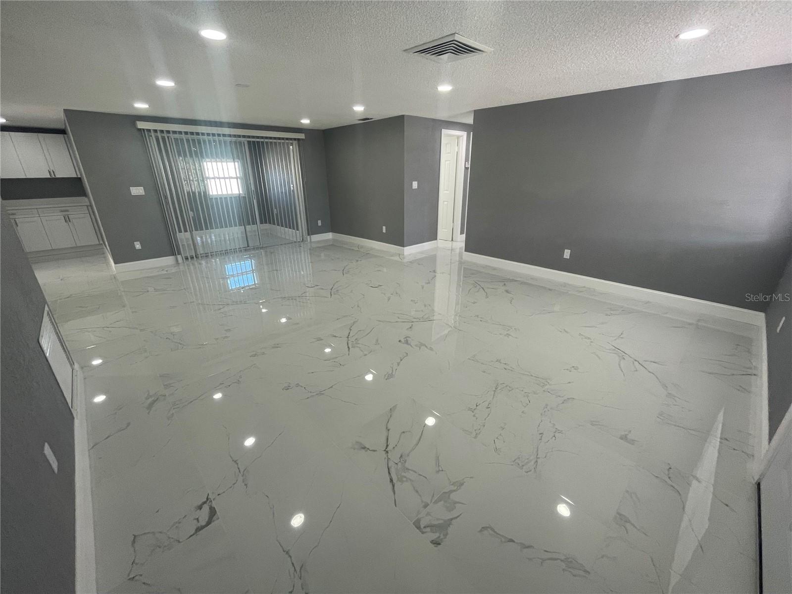 RIDGE CREST GARDENS - Residential