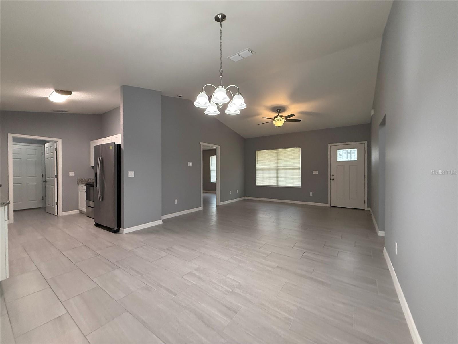 OCALA PARK ESTATES UN 2 - Residential Lease