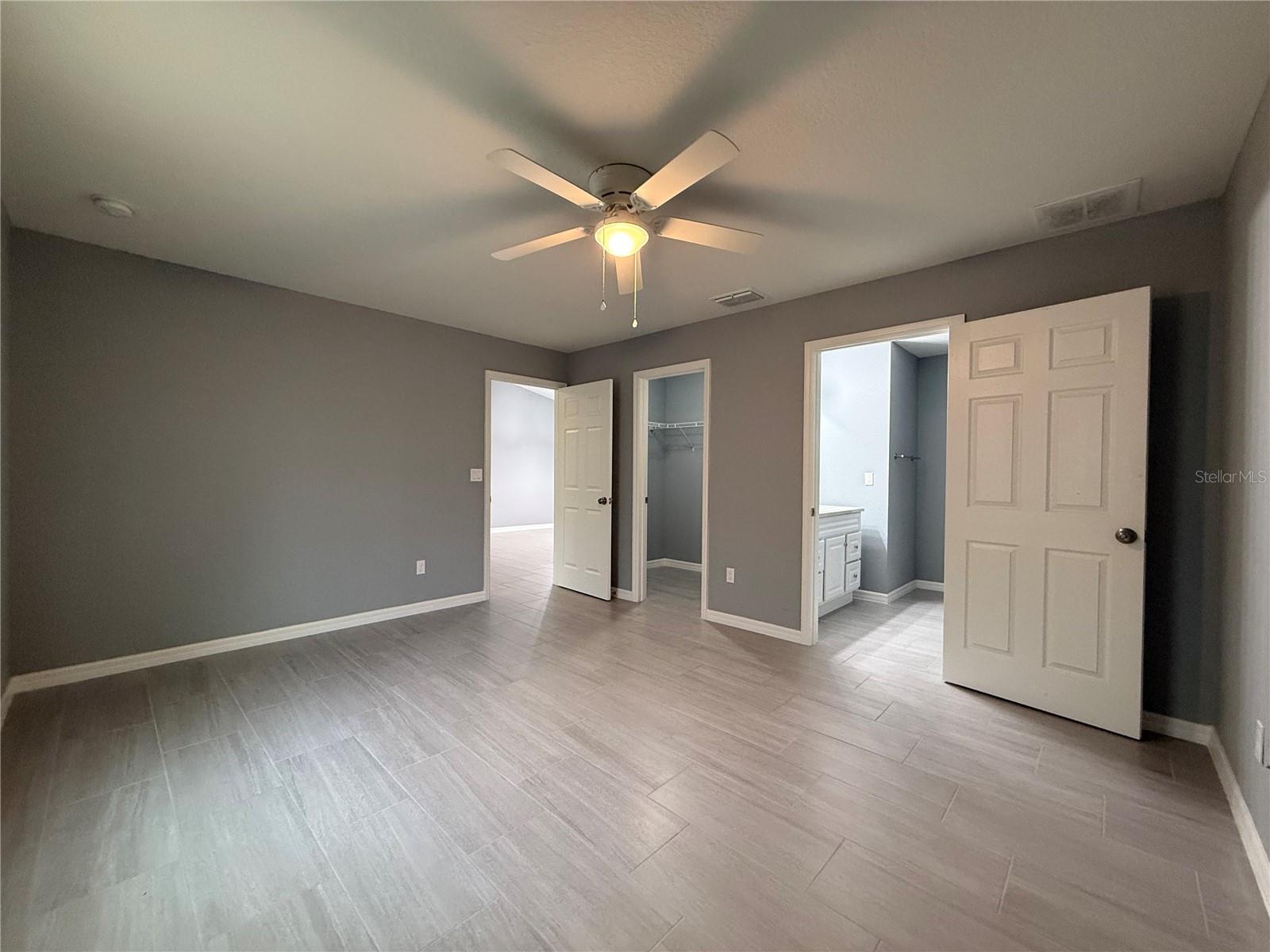 OCALA PARK ESTATES UN 2 - Residential Lease