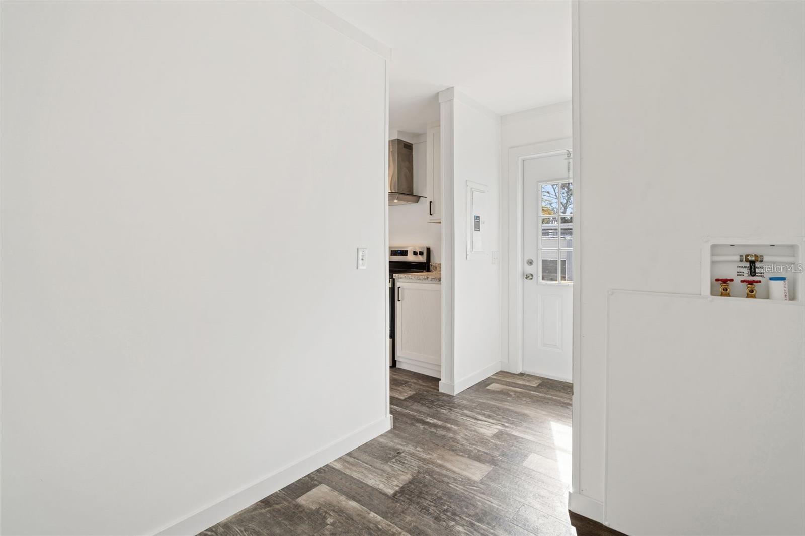 PINE BAY PARK - Residential