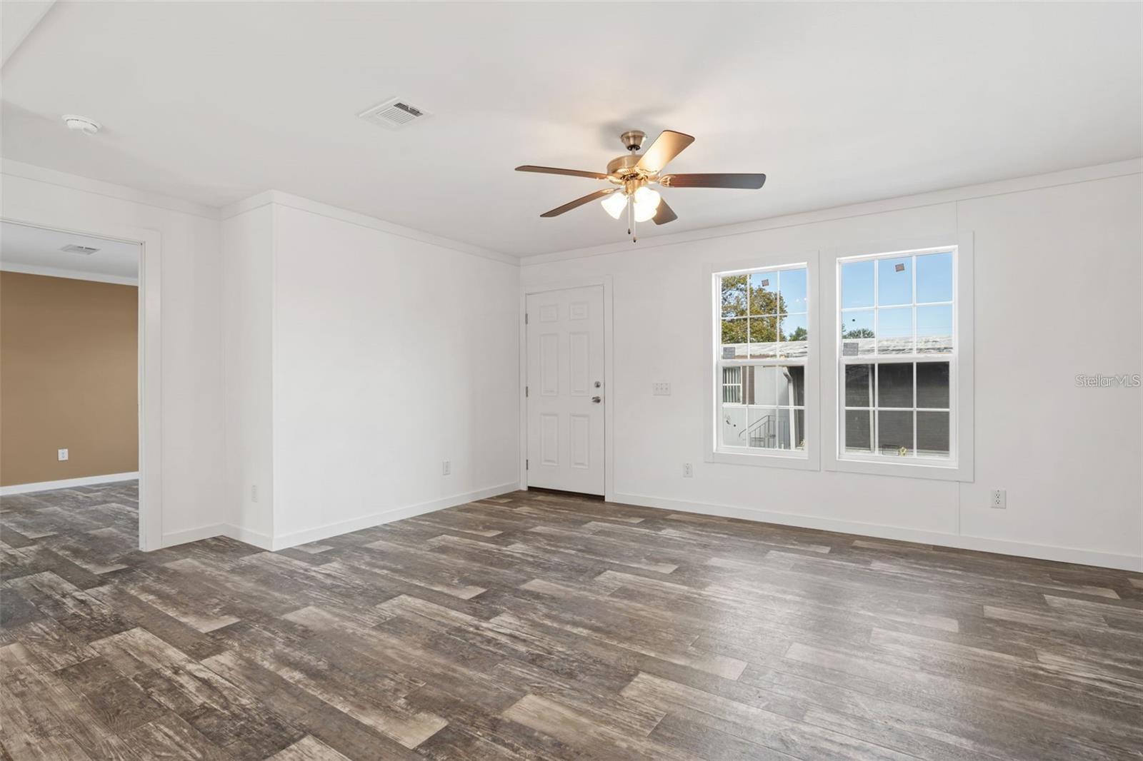 PINE BAY PARK - Residential