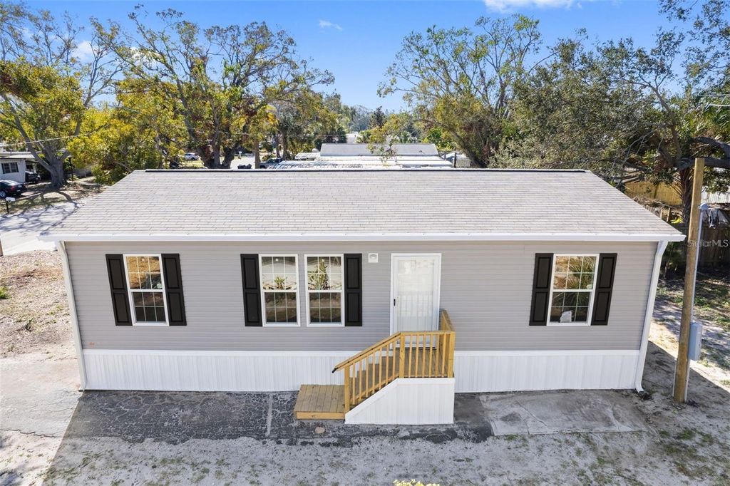 Photo of 5234 Yellow Pine Street N, St Petersburg, FL 33709 (MLS # TB8481788)